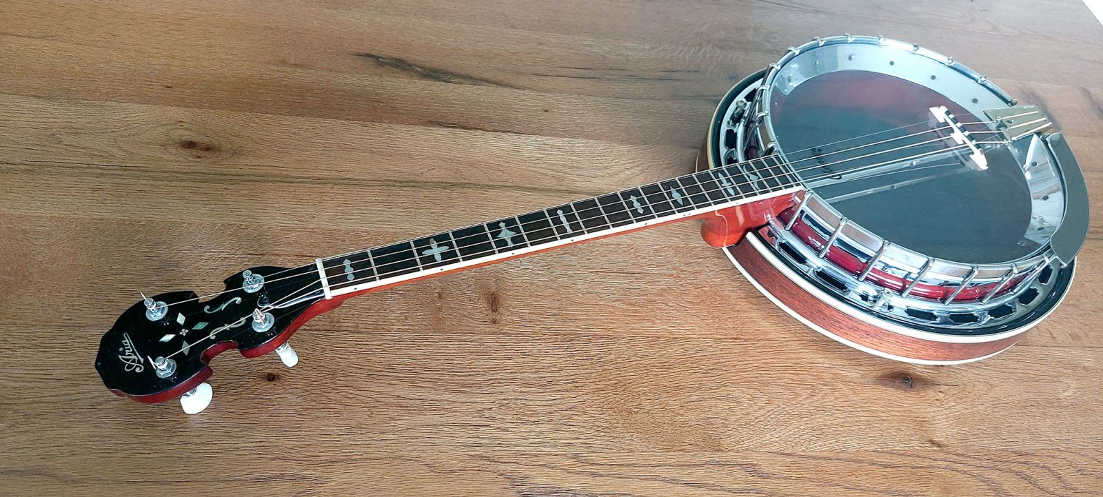 Aria tenor banjo