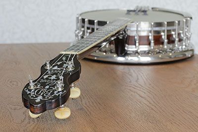 B&D Silverbell Tenor Banjo